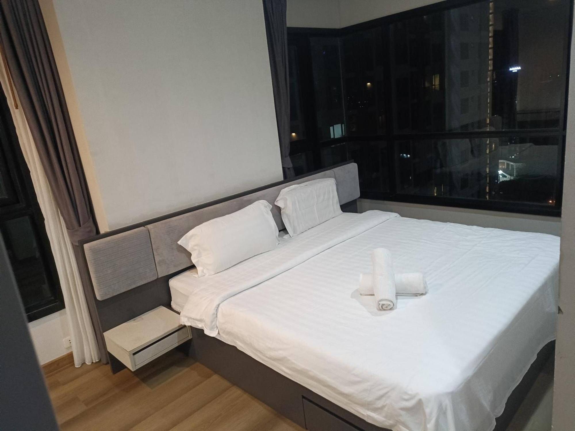The Base Pattaya By Feng Exterior foto