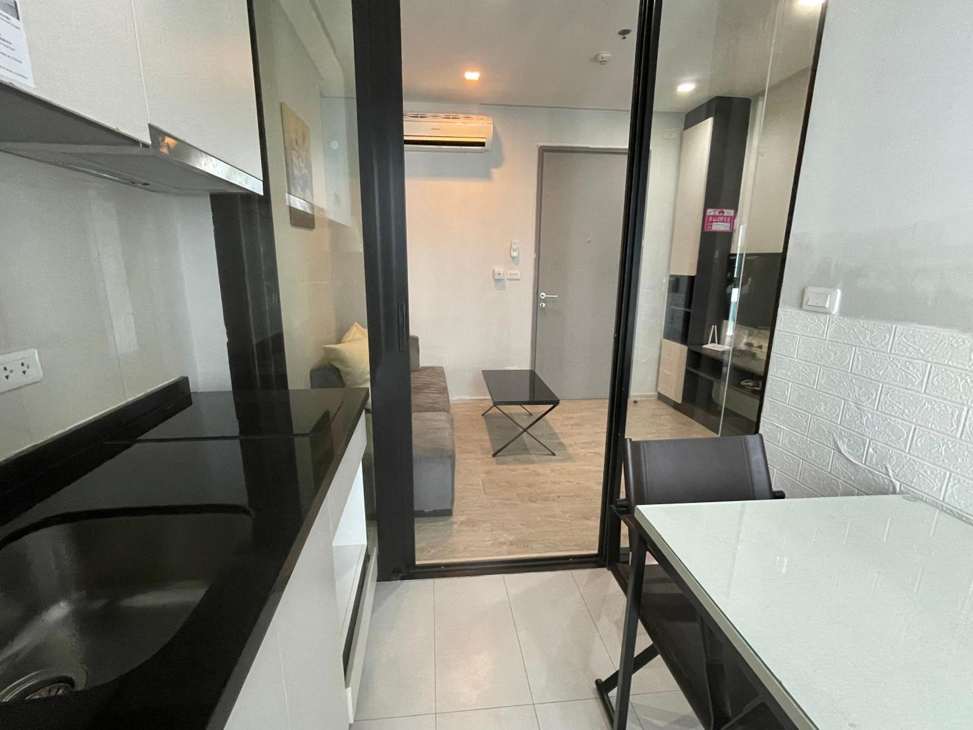 The Base Pattaya By Feng Exterior foto